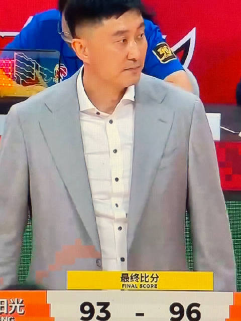 广东男篮遭北京逆转 杰曼三分绝杀创历史