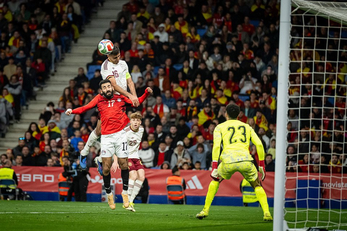 曼城向罗德里递出续约合同 皇马放弃引进核心中