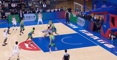 胡金秋砍下赛季新高32分 广厦男篮力克天津豪取