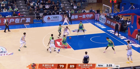 胡金秋砍下赛季新高32分 广厦男篮力克天津豪取