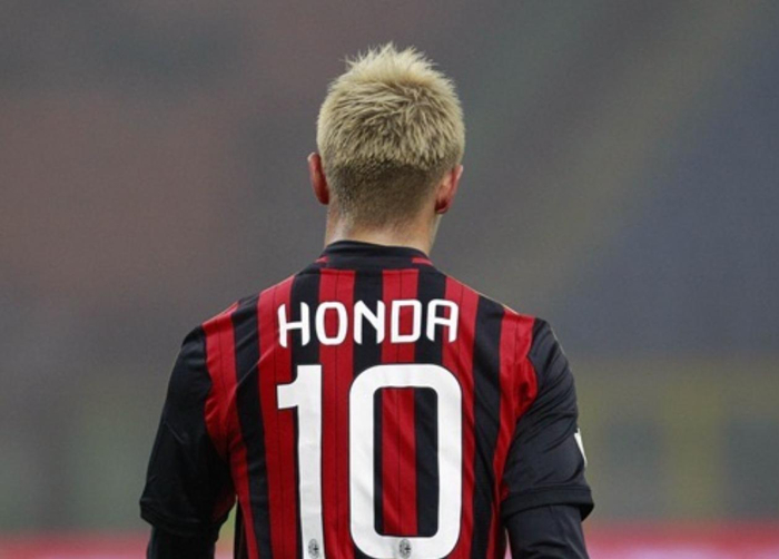 40岁本田圭佑加盟新加坡联赛 创12国联赛纪录