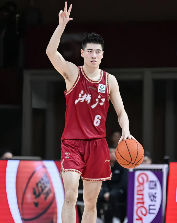 CBA季后赛12进8首轮冷门频现 广东被掀翻山西横扫